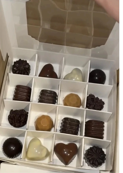 Les Bonbons Chocolatés